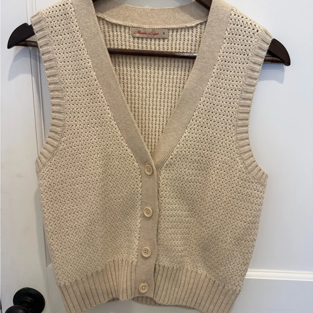 Marine Layer Robin Sweater Vest in Seashell, size Small - Picture 5 of 8
